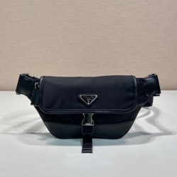 PRADA ウエストバッグ リサイクルナイロン メンズ 18×15×5cm