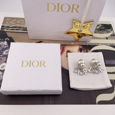ディオール スタイル ピアス シルバー