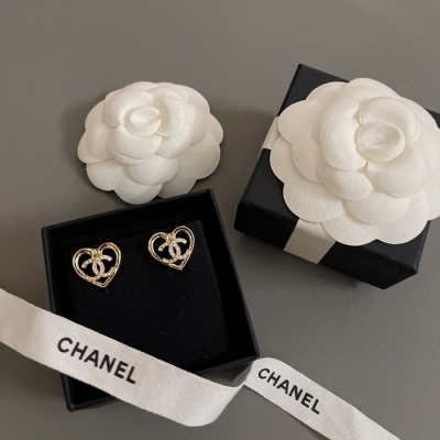 シャネル スタイル ピアス ハート