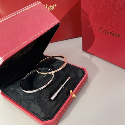 カルティエ スタイル ブレスレット ラブ