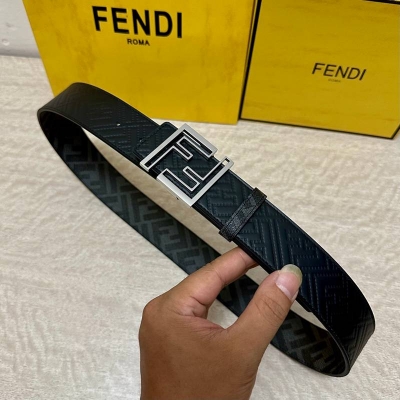 フェンディ メンズ ベルト 両面用 4.0cm