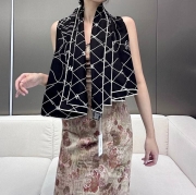 シャネル 新作 提花シルクベロアスカーフ 140x140cm