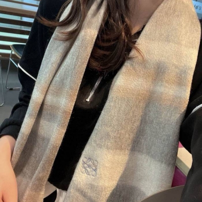 ロエベ プレミアムカシミヤ水波模様スカーフ 30x180cm