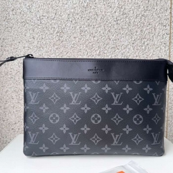 LOUIS VUITTON ポシェット ボヤージュ スープル モノグラム エクリプス メンズ 32×21×8cm