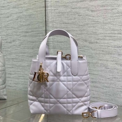 ディオール ハンドバッグ トゥジュール 16×12×18cm