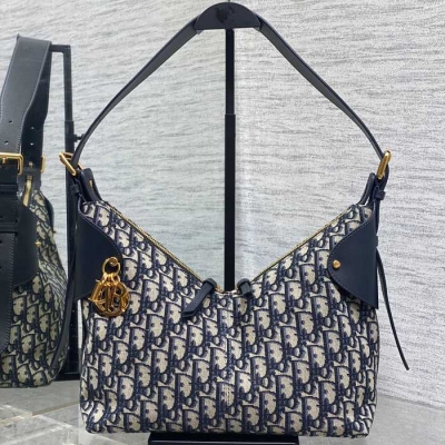 ディオール ハンドバッグ ヴォヤージュ 28×12×18cm