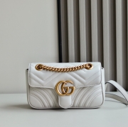 グッチ ショルダーバッグ マーモント 22×13×6cm