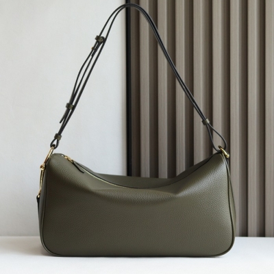 グッチ ショルダーバッグ ハーフホースビット 38×20×15cm