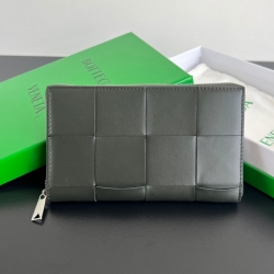 BOTTEGA VENETA イントレチャート ロングウォレット メンズ 19×11.4×2cm