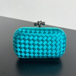 BOTTEGA VENETA ノット シルク編み スネークスキン クラッチ レディース 16×10×5cm