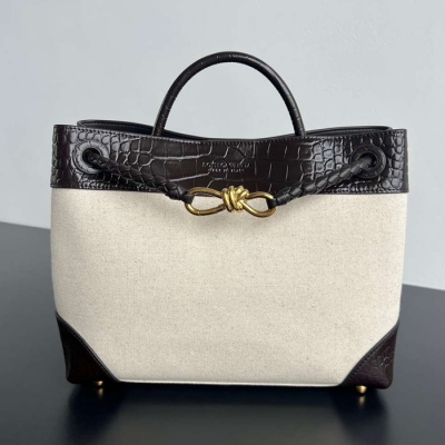 BV ショルダーバッグ レザー ハンドバッグ アンディアーモ 32.5×24×12cm