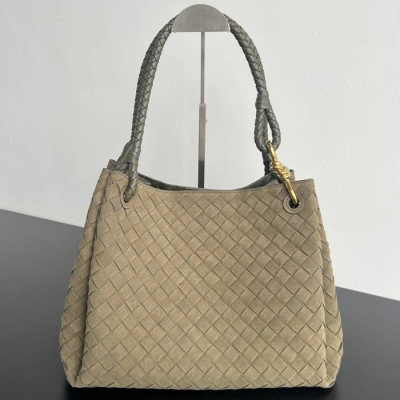 BV ショルダーバッグ スエード ハンドバッグ パラシュート 30×26×20cm