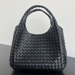 BV ショルダーバッグ レザー ハンドバッグ カンパーナ 39×25×18.5cm