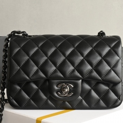 シャネル ショルダーバッグ CF 12.5×20×6cm