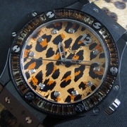 HUBLOT ビッグバン 便利なコピー時計