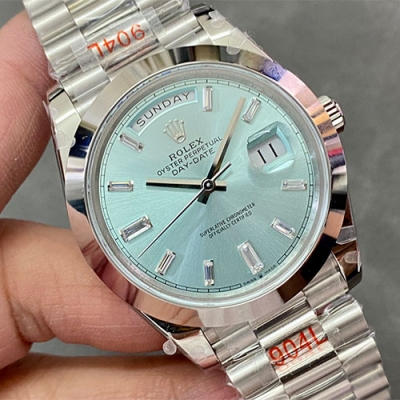 ROLEX 228206A デイデイト 40mm アイスブルー 3255搭載 最N級
