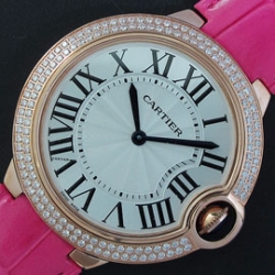 CARTIER バロンブルー 電池式 ベゼル全面ダイヤ 海外ブランド