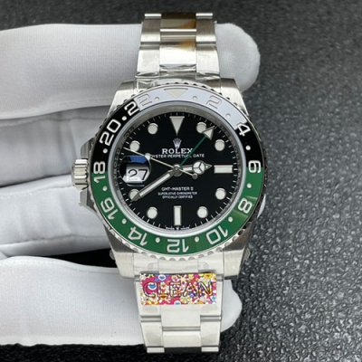 ROLEX GMTマスター II 126720VTNR 40mm グリーン/ブラック CLEAN