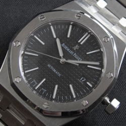 AUDEMARS PIGUET ロイヤルオーク Swiss 2824-2搭載 完売品