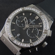 HUBLOT クラシックフュージョン 全面ダイヤ 60分ストップウォッチ メディア掲載モデル