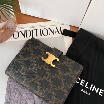 CELINE ヴィクトワール ウォレット カーフレザー レディース 14×11×2cm