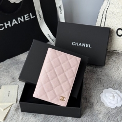 CHANEL パスポートケース カーフレザー ユニセックス 14.5×10.5×2cm