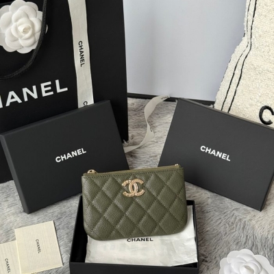 CHANEL カードケース カーフレザー レディース 11×7.5cm