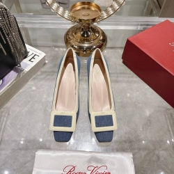 【ROGERVIVIER】トロンペットヒールパンプスレディース