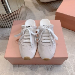 【MIUMIU】新作ドイツトレーニングスリッポンレザースリッポンレディース