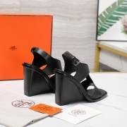 【HERMES】2026春夏新作ウェッジソールサンダルレディース