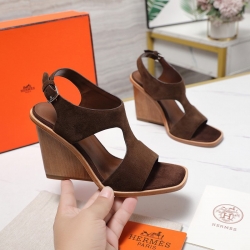 【HERMES】2026春夏新作ウェッジソールサンダルレディース