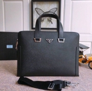 PRADA ブリーフケース クロスグレインレザー メンズ 39×29×7cm