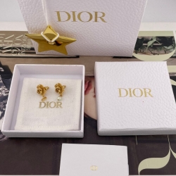 ディオール スタイル ピアス フラワー