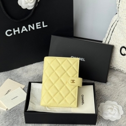 CHANEL パスポートケース カーフレザー ユニセックス 15×10×3cm