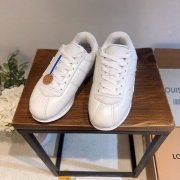 【LOUISVUITTON】ファレルウィリアムスコラボバターソフトスニーカーメンズレディース