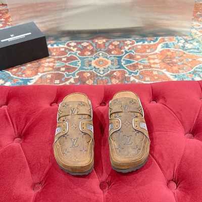 【LOUISVUITTON】BIRKENSTOCKコラボボストンサンダルスリッポンメンズレディース