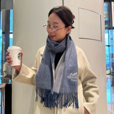 エルメス 100％ウールスカーフ 35x180cm