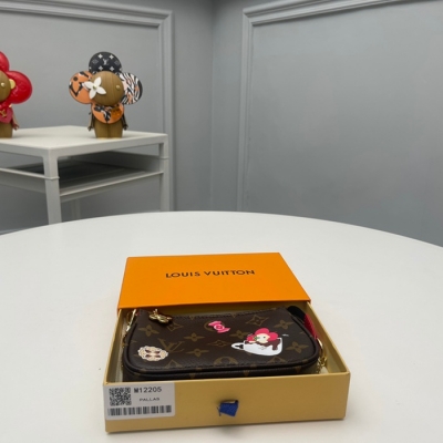 LOUIS VUITTON ミニポシェット アクセサリー モノグラム キャンバス レディース 15.5×10.5×4cm
