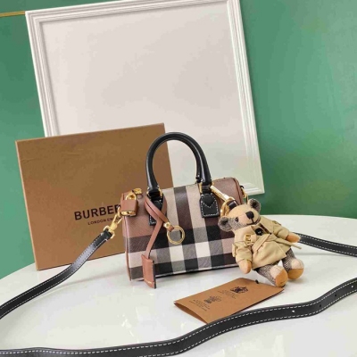 バーバリー ショルダーバッグ ハンドバッグ ボストン 18.5×11×12cm
