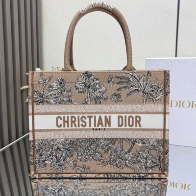 ディオール トートバッグ ブック 36×28×cm