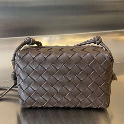 BV ショルダーバッグ レザー ハンドバッグ カメラバッグ 17×10×6cm