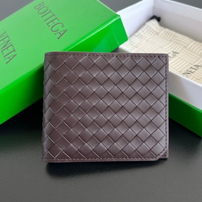 BOTTEGA VENETA イントレチャート 二つ折り財布 ユニセックス 9.5×11×0.5cm