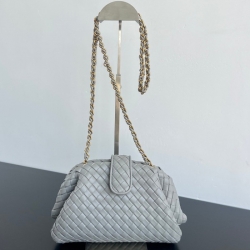 BV ショルダーバッグ レザー ハンドバッグ ローレン1980 27×15×8cm