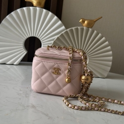 シャネル ポーチ 10.5×8.5×7cm