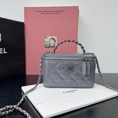 シャネル ハンドバッグ 17×9.5×8cm