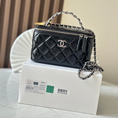 シャネル ハンドバッグ 17×9.5×8cm