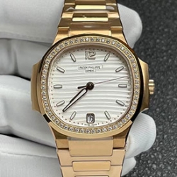 PATEK PHILIPPE 7118/1200R-001 3K工場 ノーチラス レディース ダイヤベゼル Cal.324C搭載