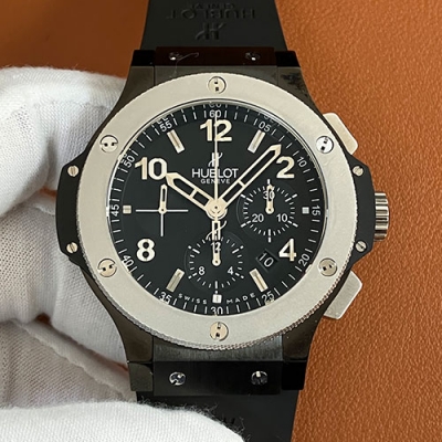HUBLOT ビッグバン 301.CT.130.RX クロノグラフ機能 香港佐川急便
