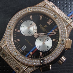 HUBLOT クラシックフュージョン クォーツ搭載 自動巻き