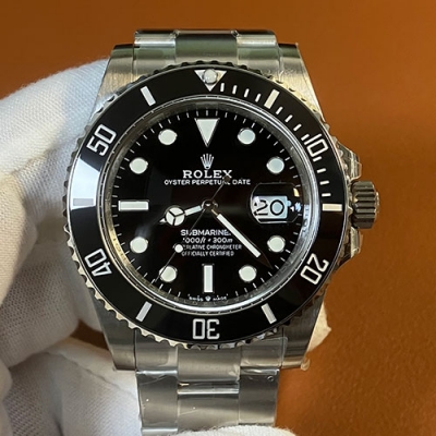 ROLEX サブマリーナー 126610LN 2024新品登場